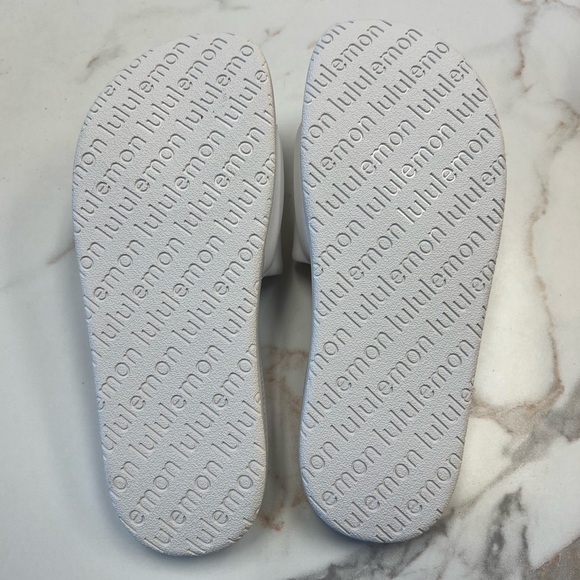 🍋 Lululemon Restfeel Slide Sandal Slipper White NEW Size 7 - Picture 7 of 14